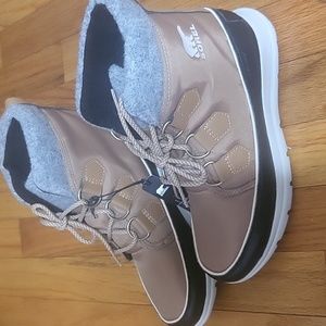 SOREL Woman's Explorer Carnival Waterproof Boots